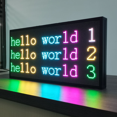 Signes extérieurs programmables de WIFI P4RGB LED Digital pour la publicité de magasin