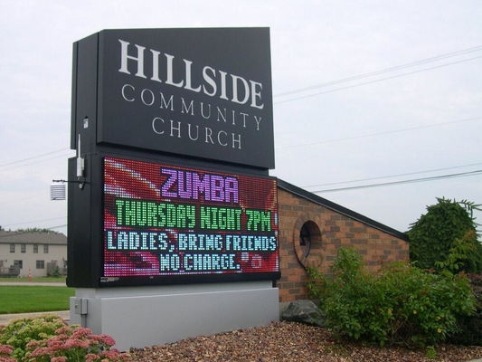 P10 Écrans à LED à haute luminosité de l'église Affichage du panneau publicitaire extérieur
