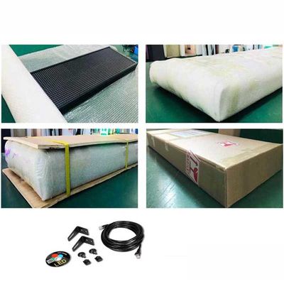 L'affichage programmable de fenêtre de P10 USB LED signe les signes 220V menés d'intérieur pour des affaires