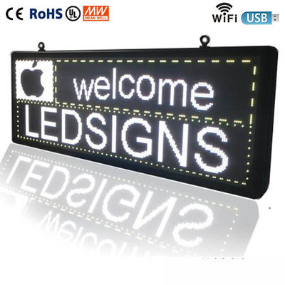 Le signe faisant défiler d'intérieur polychrome des textes de LED montrent 96*384cm avec l'éclat réglable