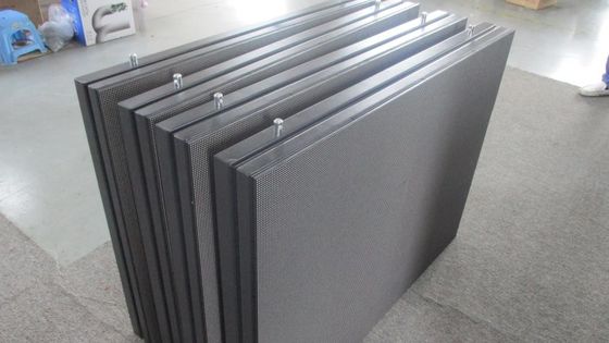 La LED extérieure économiseuse d'énergie annonçant la haute de l'affichage 3840Hz la vitesse de régénération