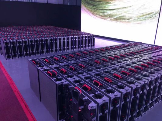 Le petit lancement du pixel P1.875 a mené l'écran 1 la haute que de 16 balayages régénèrent MBI5124 IC