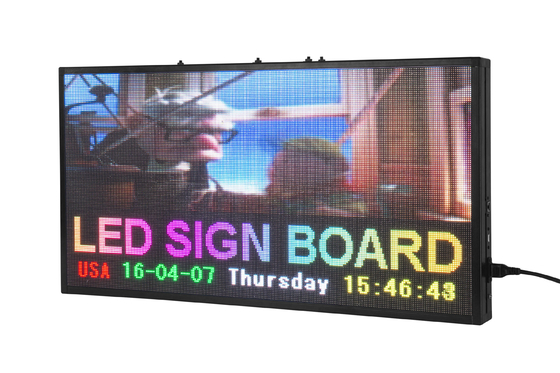 Signage programmable de haute résolution de P3mm LED avec l'éclat 5000mcd