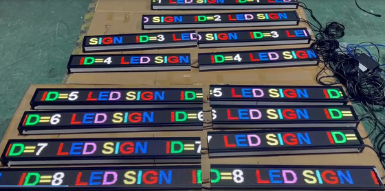 Panneau mobile fait sur commande de signe de P3mm RVB LED avec l'échangeur 16port