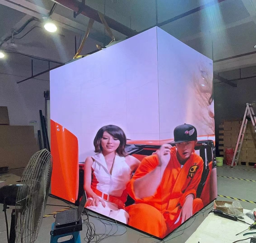 640x480 publicité de l'écran 3840hz P2.5RGB 4 de moulage mécanique sous pression du Cabinet la grande LED des côtés d'intérieur