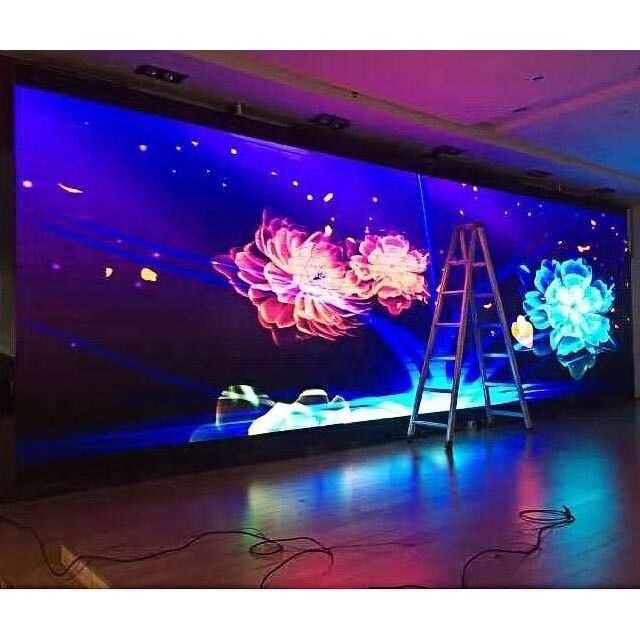 Écran de haute résolution de SMD 2121 LED, affichage à LED de P2mm polychrome